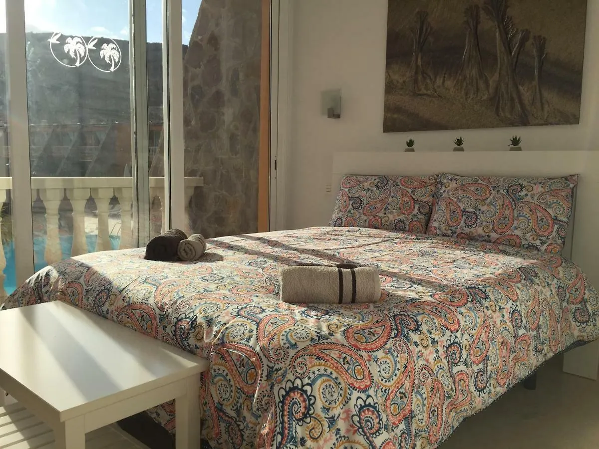 Nawa Tauro Relax Hotell Puerto Rico  Semesterbostad