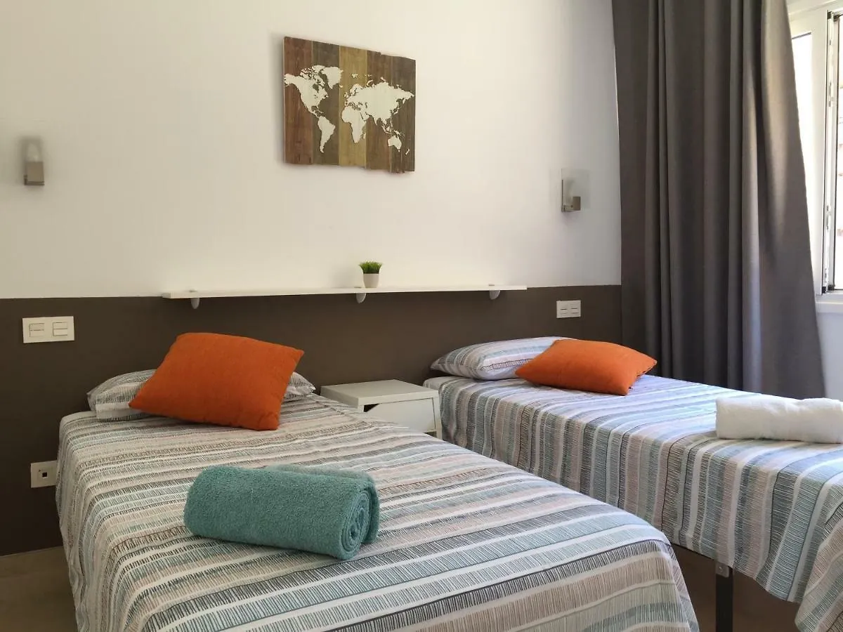 Semesterbostad Nawa Tauro Relax Hotell Puerto Rico